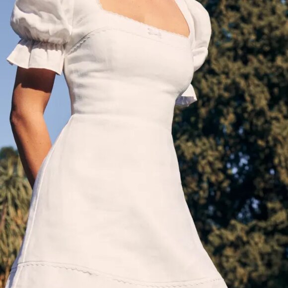 Like-New Reformation Evianna 100% Linen Dress